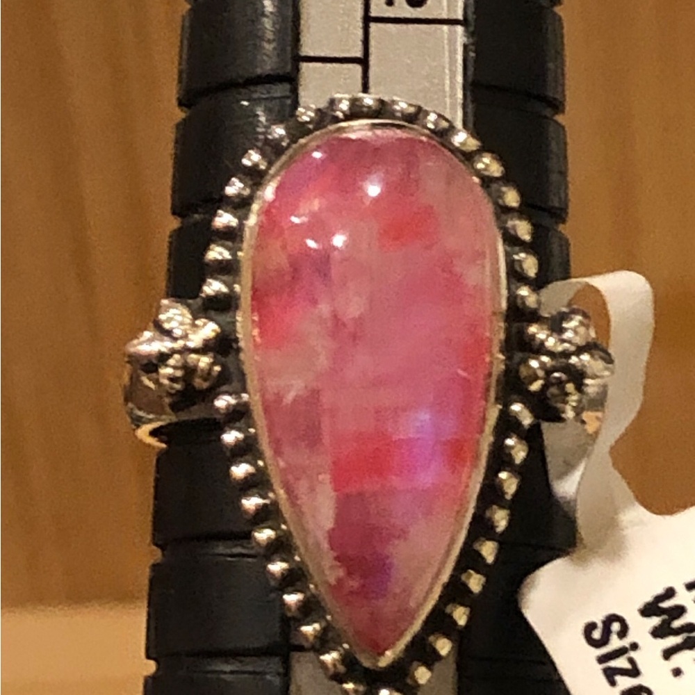 Sterling Silver Pink Moonstone Teardrop Stone Ring - Elegant Women's Jewelry - Picture 4 of 4